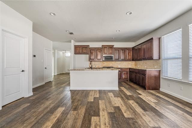 Photo - 1111 Burlingame Dr