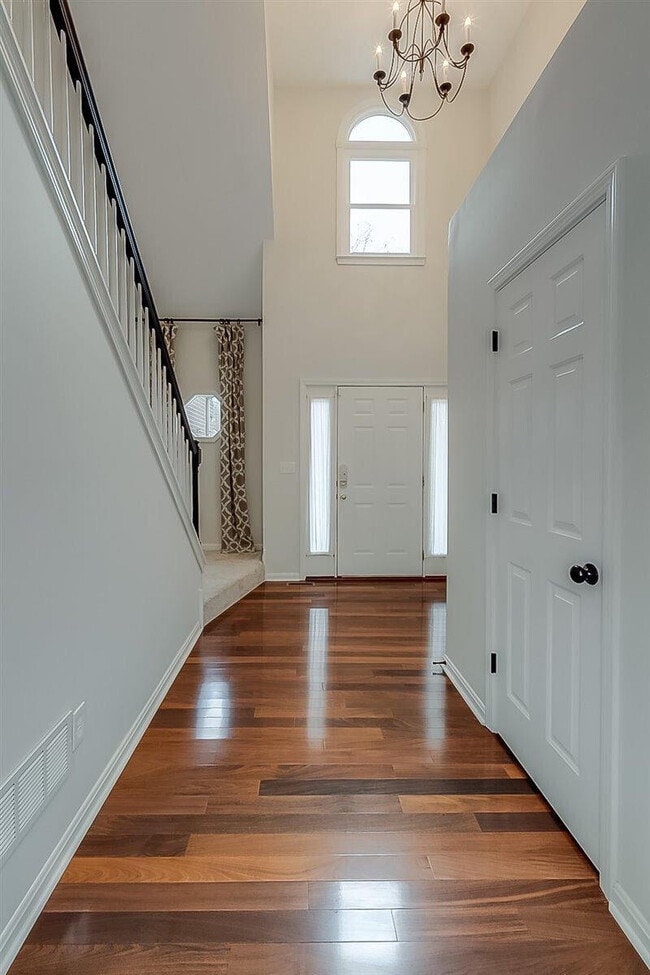 Photo - 604 Hunters Green Ct