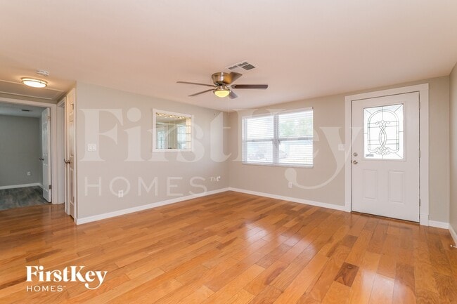 Photo - 9115 St Regis Ln