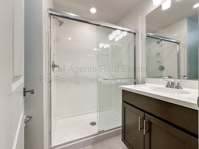 Photo - 3712 Scribe Wy