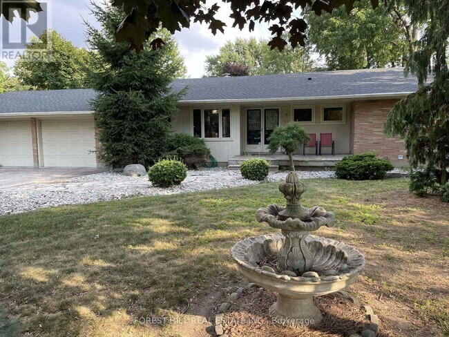 Photo - 505 Fanshawe Park Rd E