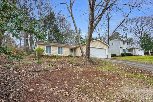 Photo - 2427 Studley Rd