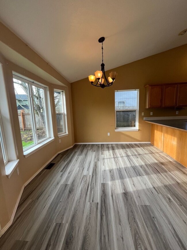 Photo - 3-Bedroom 2-Bathroom home in West Eugene