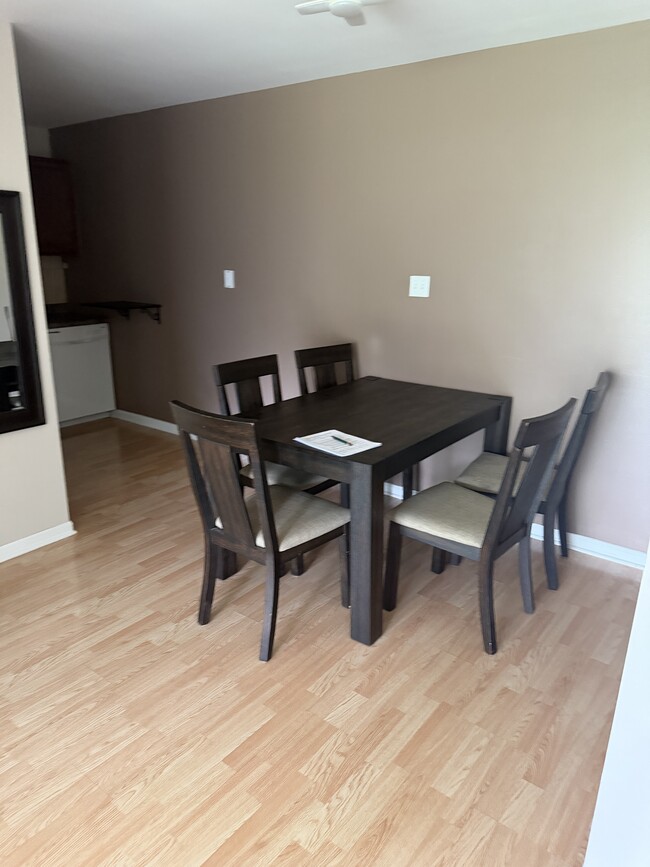 Photo - 755 Grove Dr Unit 106