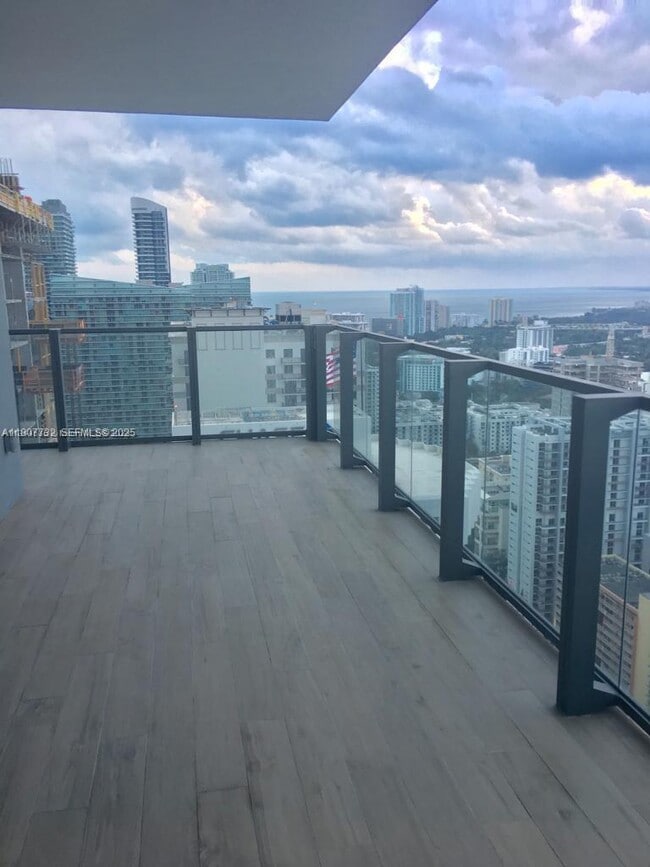 Photo - 88 SW 7th St Unit 3402