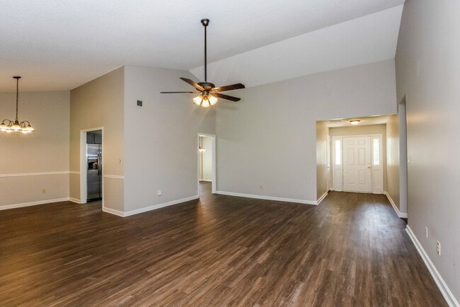 Photo - 10109 Fairlea Dr