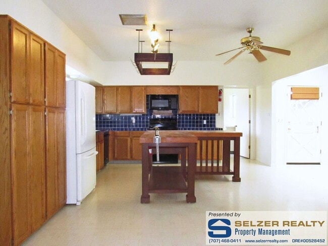 Photo - Spacious 4 bd. gated country estate w/ pool!