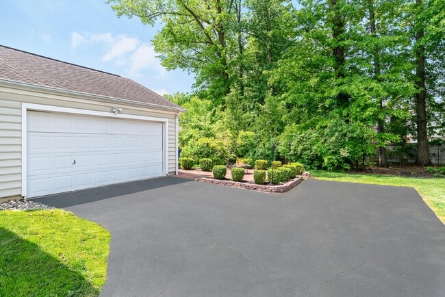 Photo - 4105 Sweet Shadow Ave