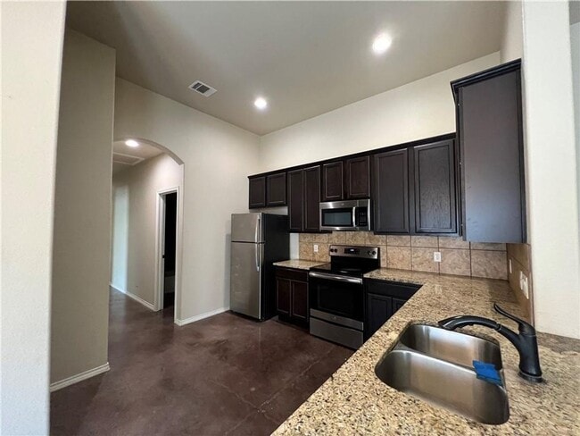 Photo - P2-179 Joanne Loop Buda, TX 78610 Unit A