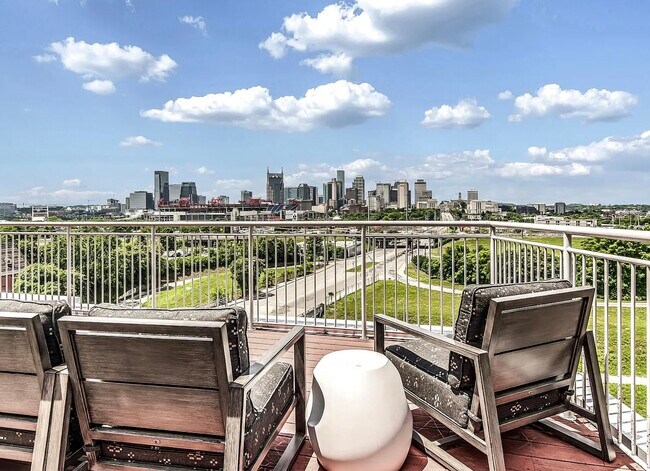 Photo - 2115 Yeaman Pl Unidad 409