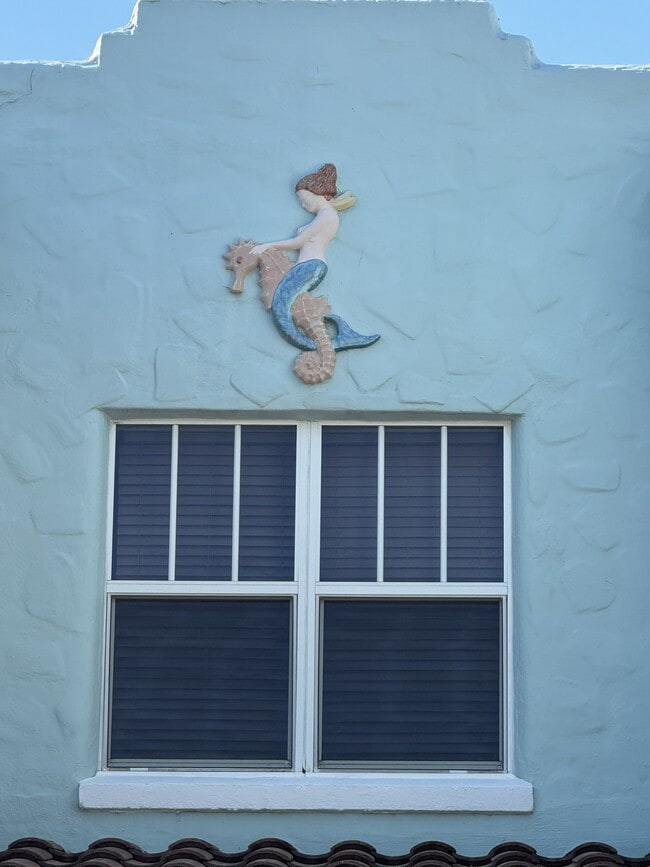 SIRENA - 1217 SE 1st Ave Unidad APT 3