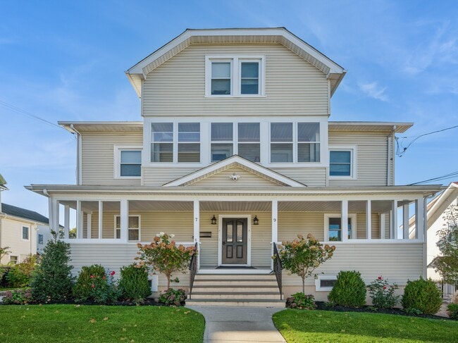 Building Photo - 9 Todd Pl