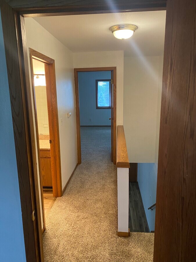 Photo - 1325 Camden Way