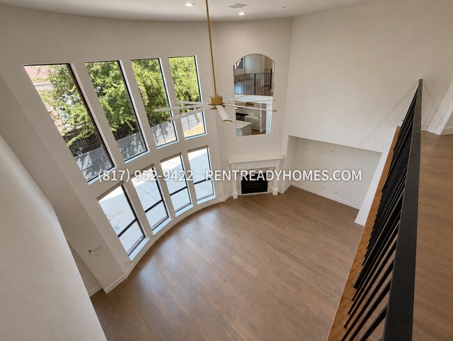 Photo - 1750 Greenwood Ct