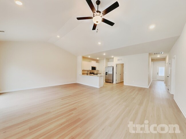 Photo - 89 Neuse Holw Ct