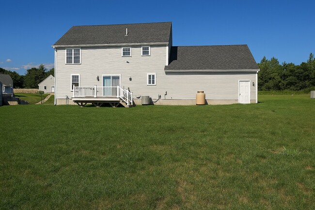 Back - 6 Pepperbush Court Unit 6PepperbushCt