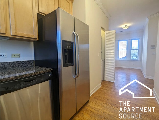 Photo - 3244 N Clifton Ave Unit W2