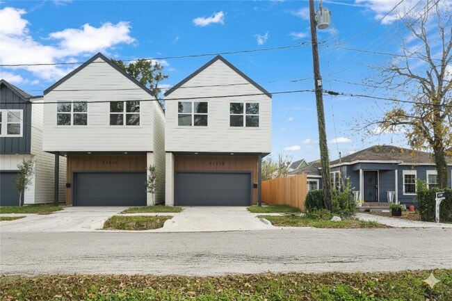 Photo - 6809 Conley St