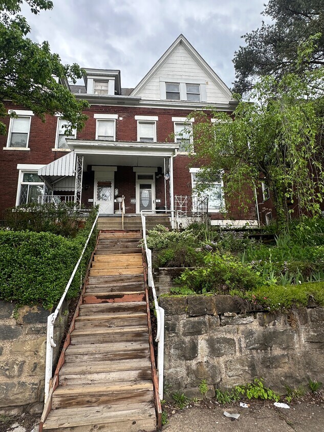 Photo - 618 Airbrake Ave (Wilmerding, PA)