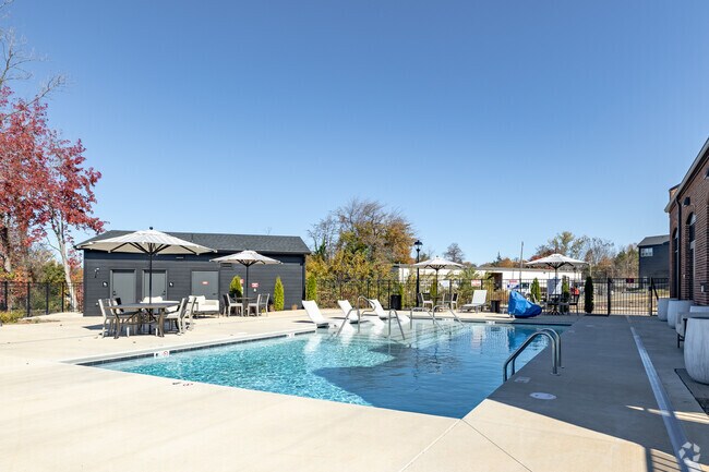 Resort Style Pool
