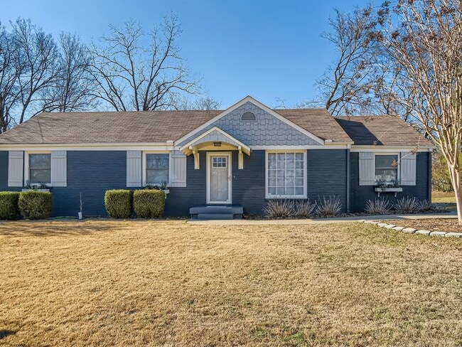 Building Photo - 4 Bed 2.5 Bath Single Story Home in Heart of East Nashville