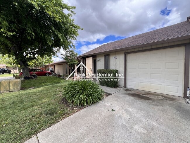 Photo - Nice Sacramento 2bd/1ba Halfplex!