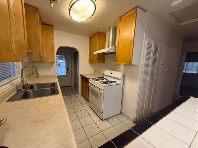 Photo - 3 bedroom Home for Rent -Located off Hyder and 14th