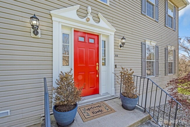 Photo - 108 Miller Ave