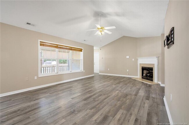 Photo - 1406 Averton Ct