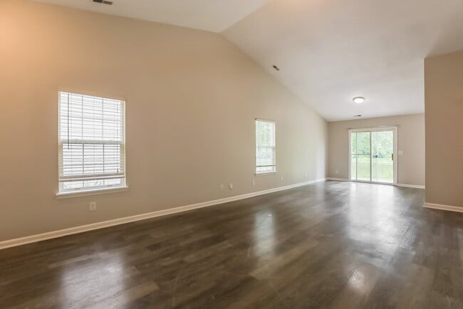 Photo - 1852 Kayla Dr