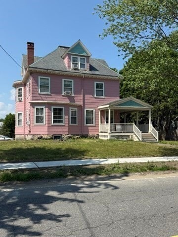 Building Photo - 31 Auburn St Unit 1R
