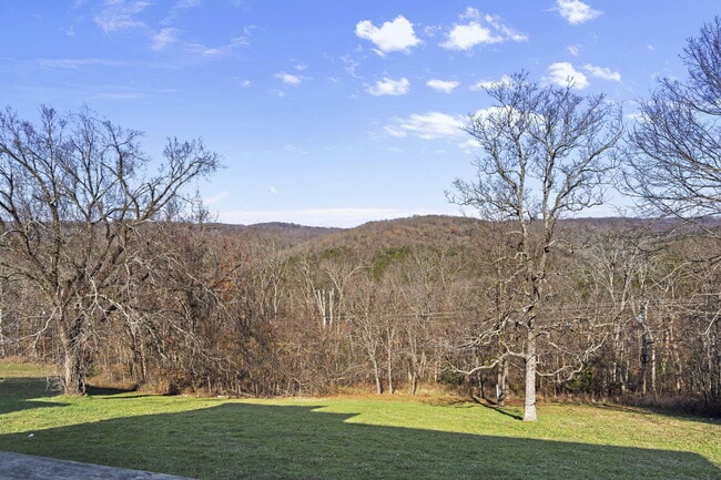 Photo - 42 Irish Hills Blvd