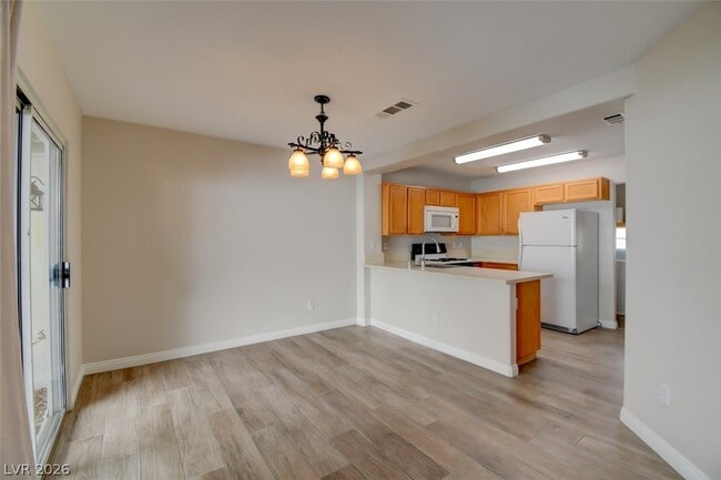 Photo - 3480 Bankside Dr