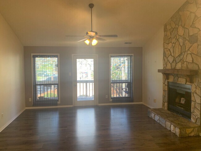 Photo - 1820-6 Tryon Drive