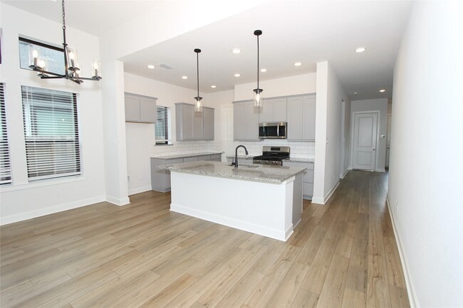 Photo - 1443 Park Path Dr