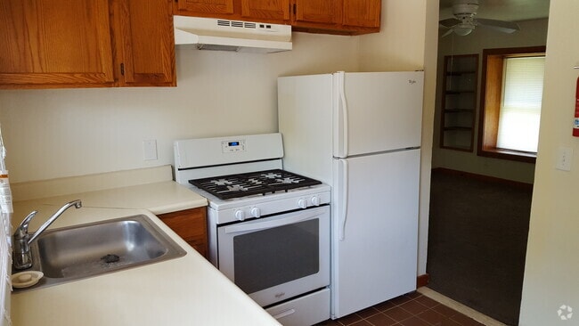 Building Photo - 702 Congress St Rental