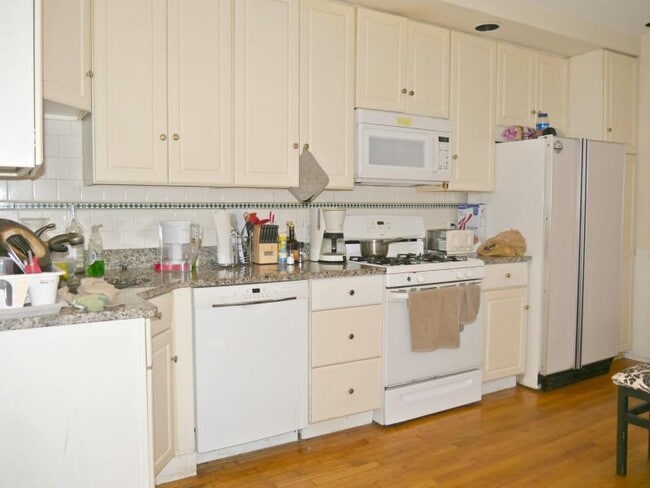 Photo - 38 Sciarappa St