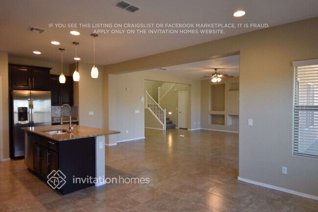 Photo - 17512 W Buchanan St