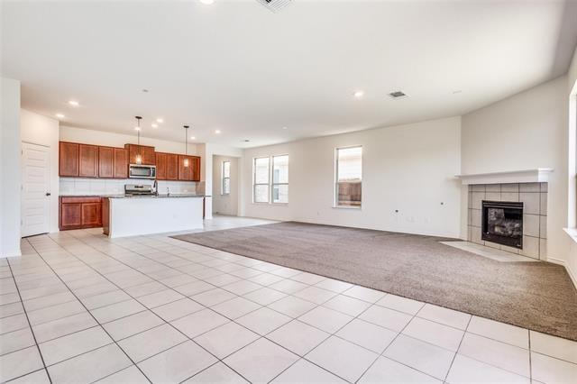 Photo - 917 Waggoner Dr