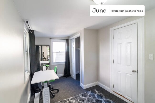 Photo - Room in Shared 5 bed/1.5 bath home Unit B