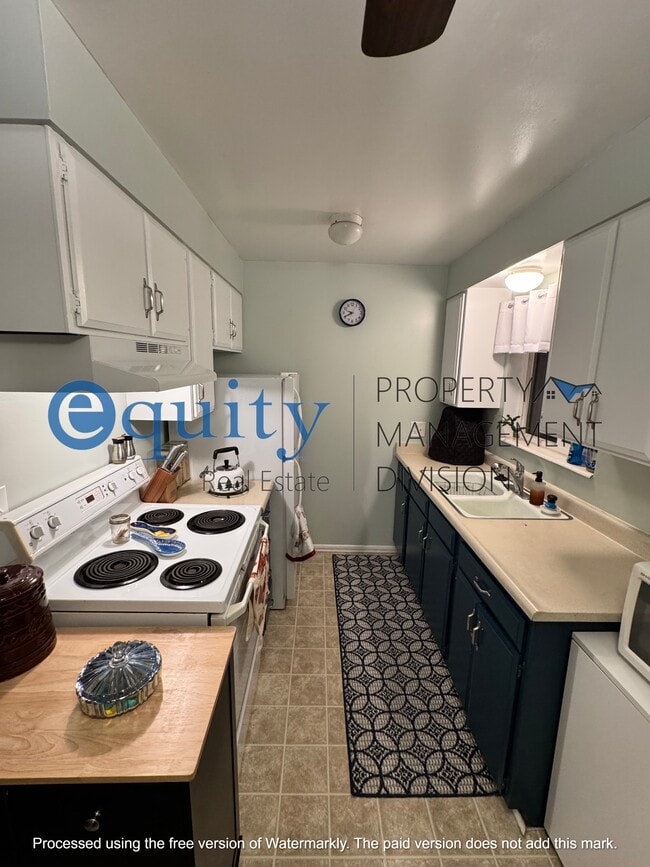 Photo - 549 Stringham Ave