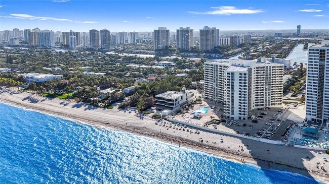 Building Photo - 3180 S Ocean Dr Unit 520 Rental