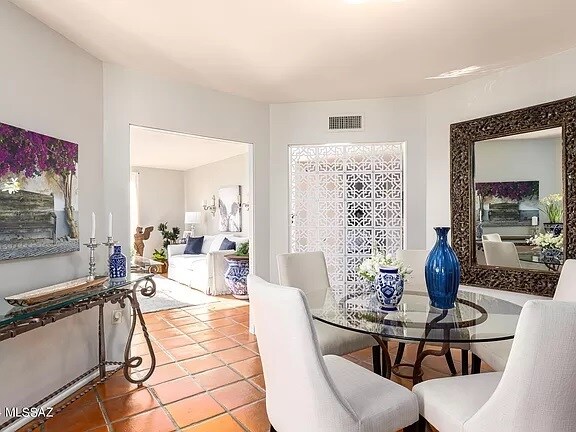 Photo - 2600 E Skyline Dr Unit Beautiful Neighborhood