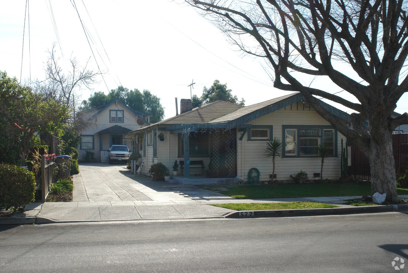 520-522 Madera Avenue - 520-522 Madera Avenue
