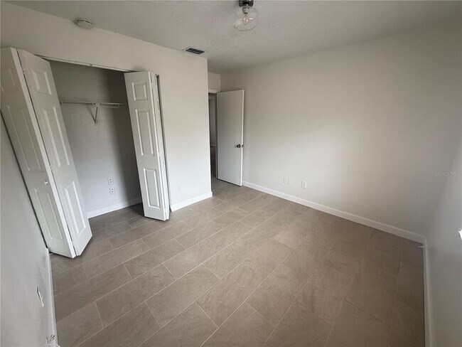 Photo - 7517 Lakeshore Dr