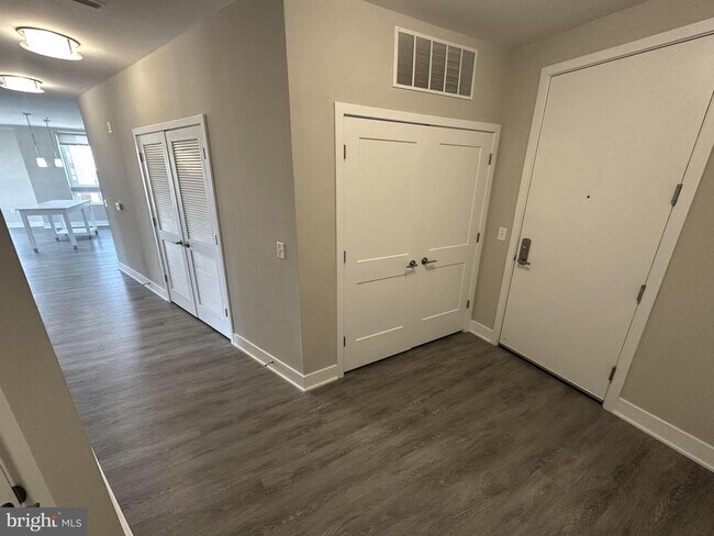 Photo - 145 Riverhaven Dr Unit 403