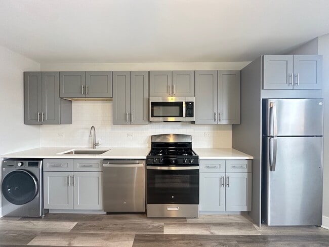 Photo - 373 Hazel Ave Unidad C9