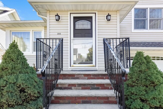 Photo - 193 Prospect Pl