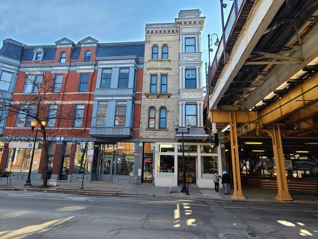 Photo - 939 W Armitage Ave Unit B