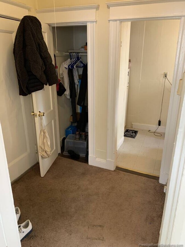 Photo - 4 Woodstock Ave